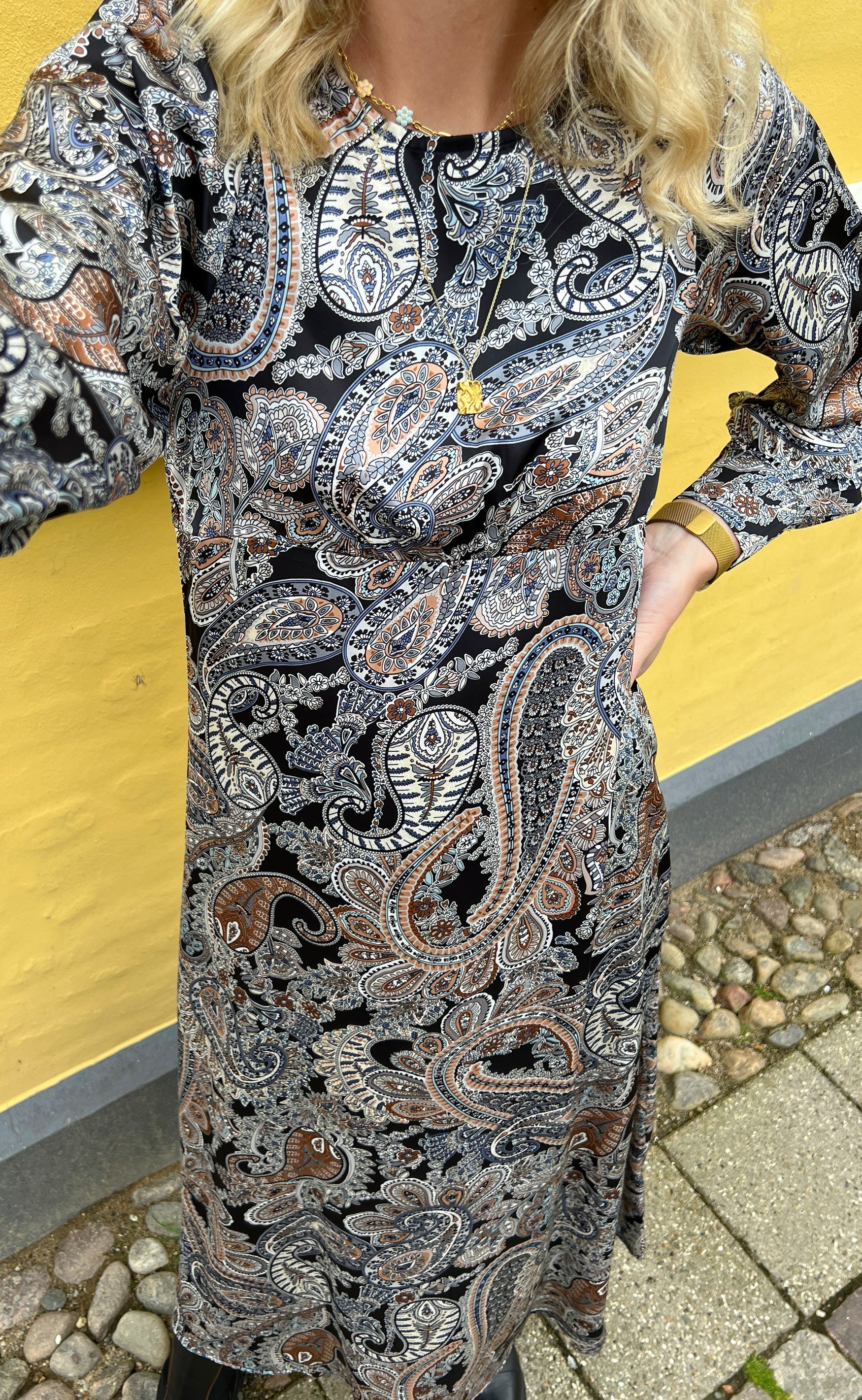 INA Copenhagen Kjole - Nova - Paisley Night