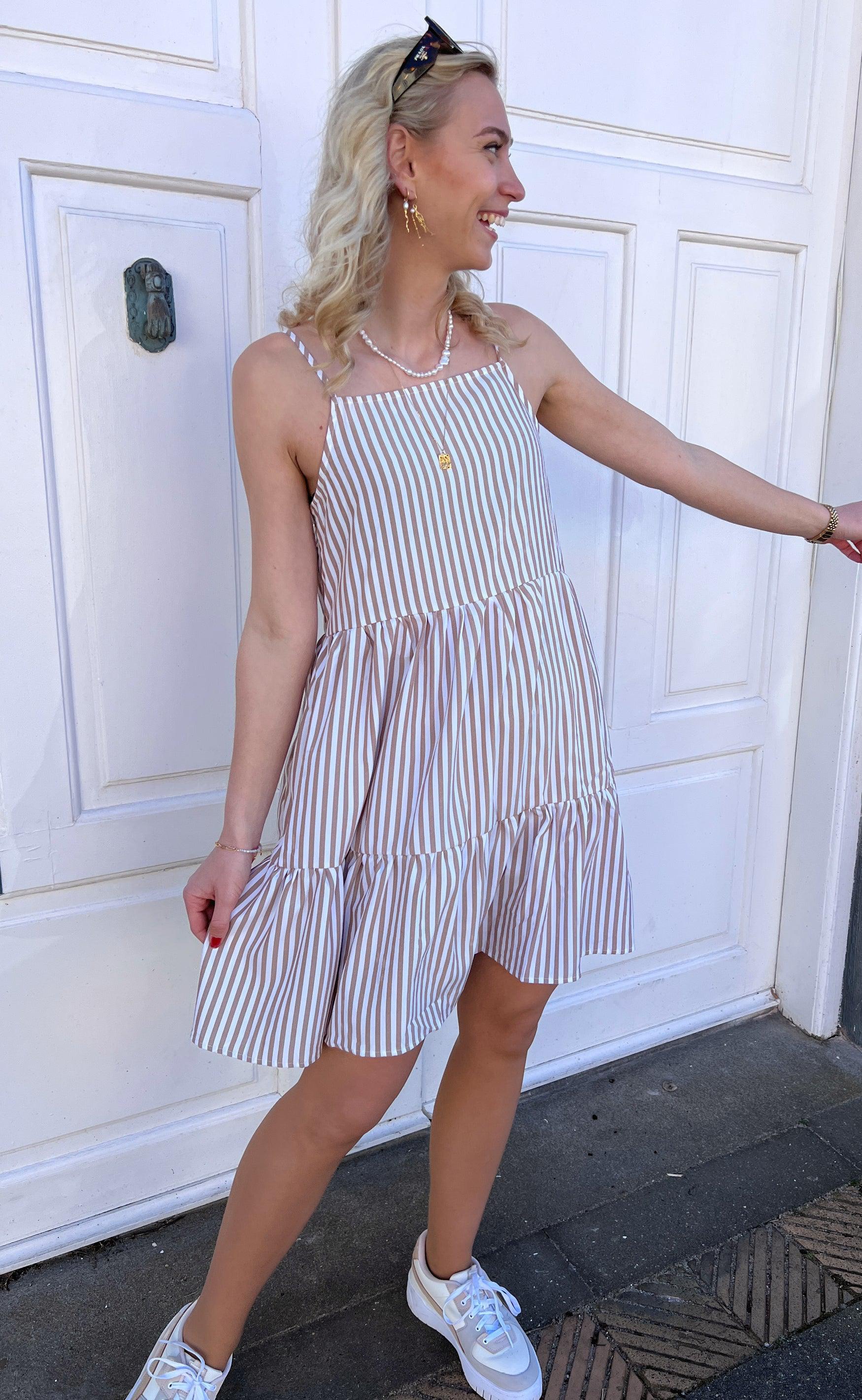 INA Copenhagen Kjole - Sisi - Brown White Stripe