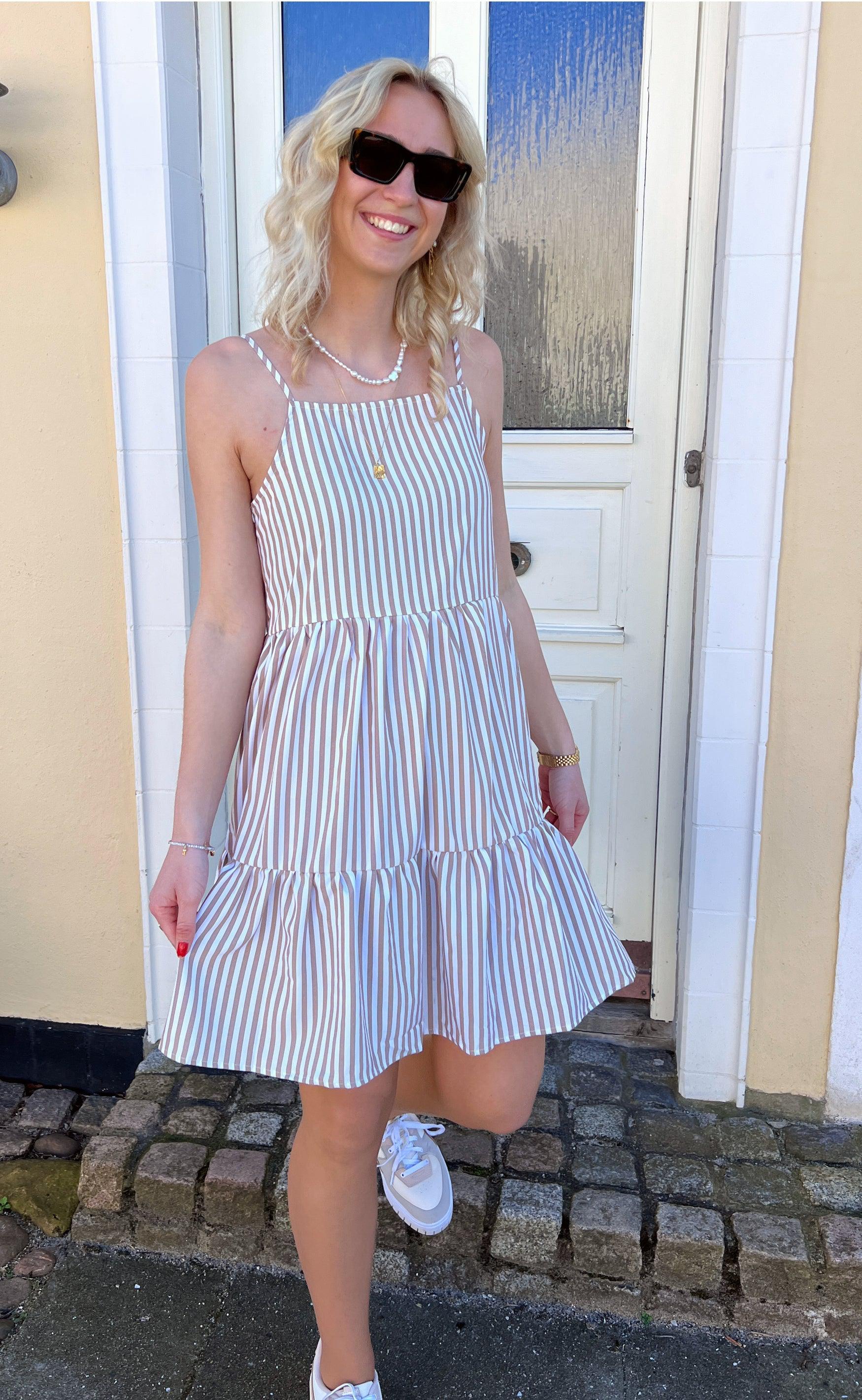INA Copenhagen Kjole - Sisi - Brown White Stripe