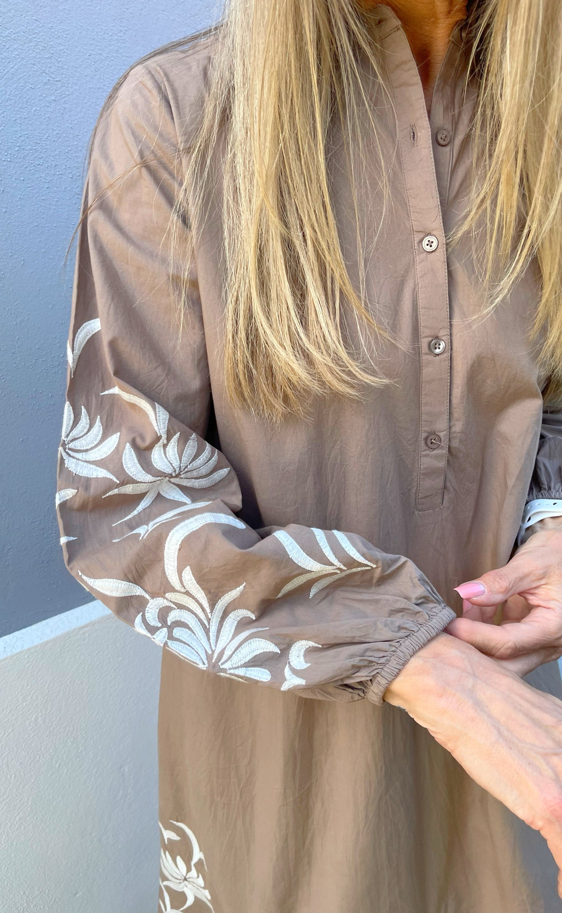 INA Copenhagen Kjole - Tilde - Light Brown W. Emroidery