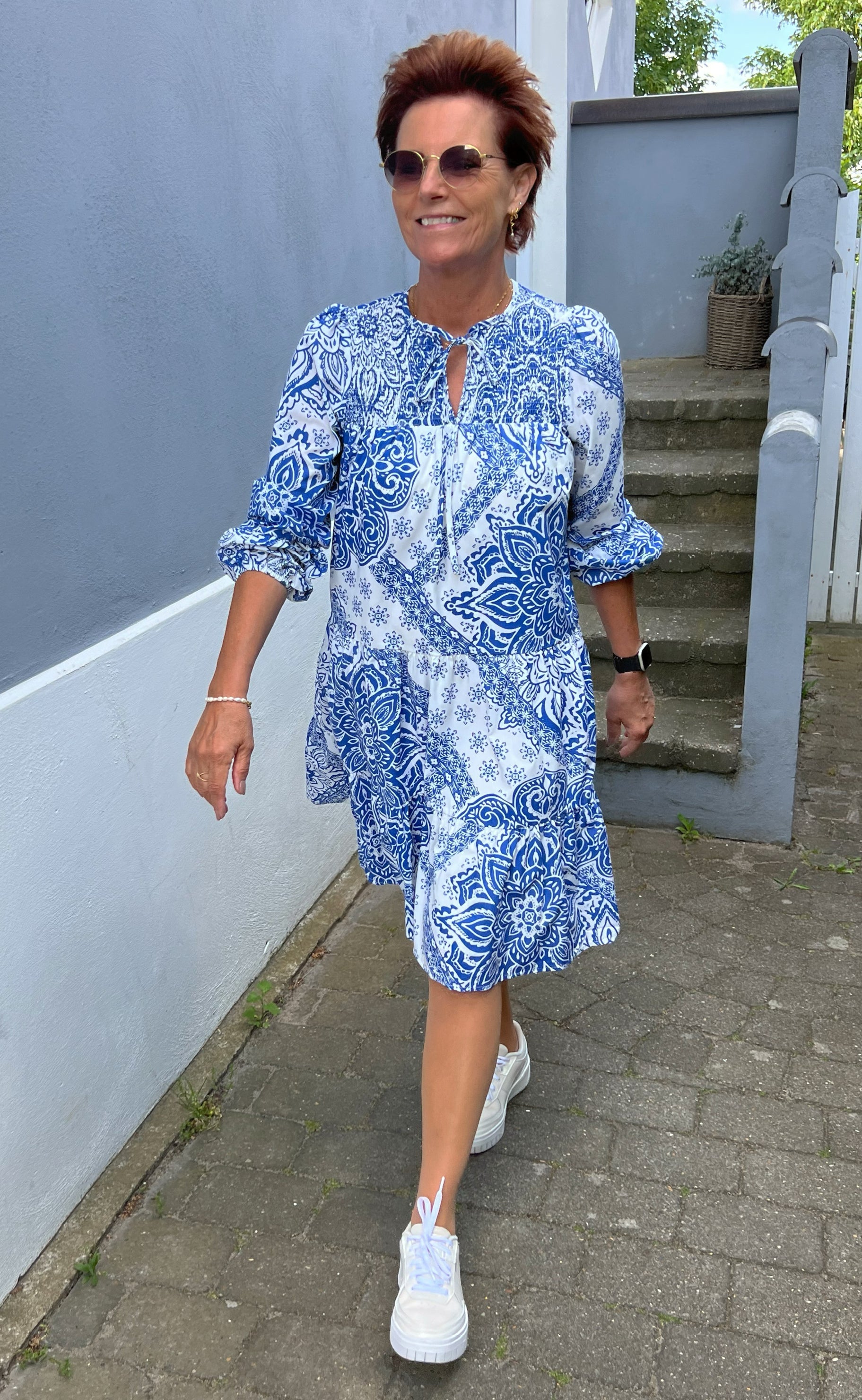 INA Copenhagen Kjole - Vanessa - White / Blue Paisley