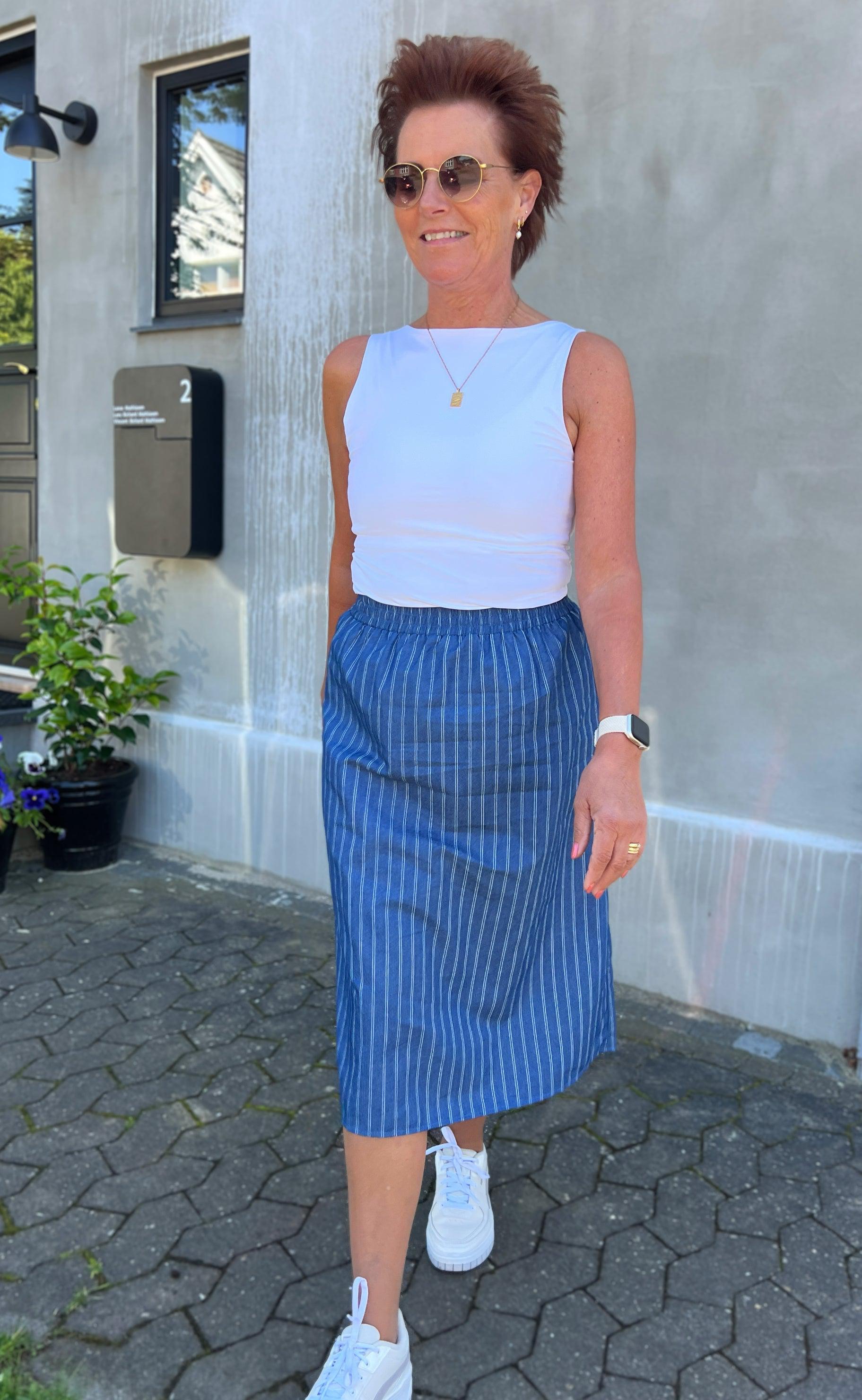 INA Copenhagen Skjørt - Stine - Denim Blue Pinstripe
