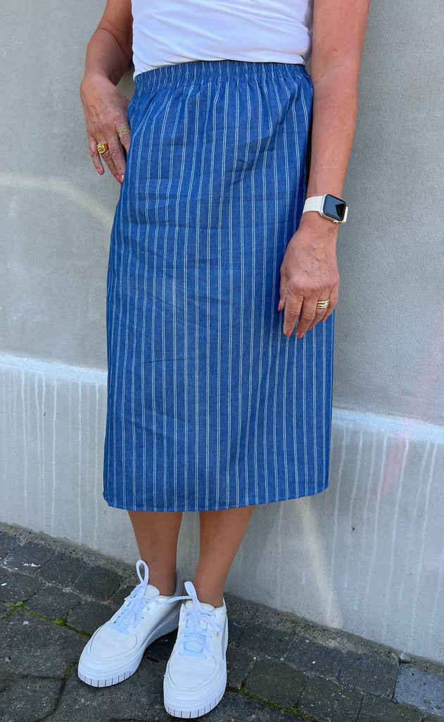 INA Copenhagen Skjørt - Stine - Denim Blue Pinstripe