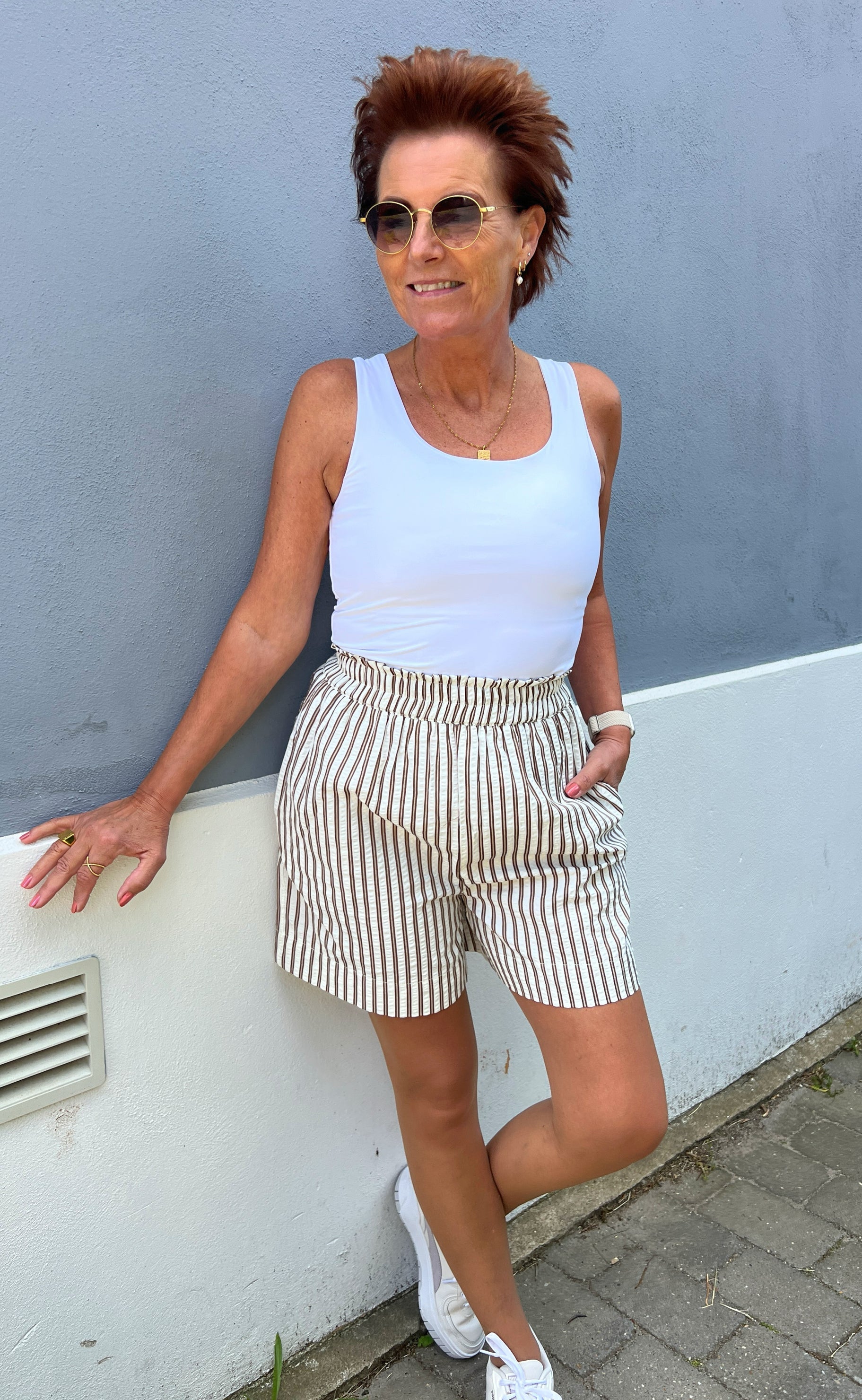 INA Copenhagen Shorts - Liv - White / Brown Striped