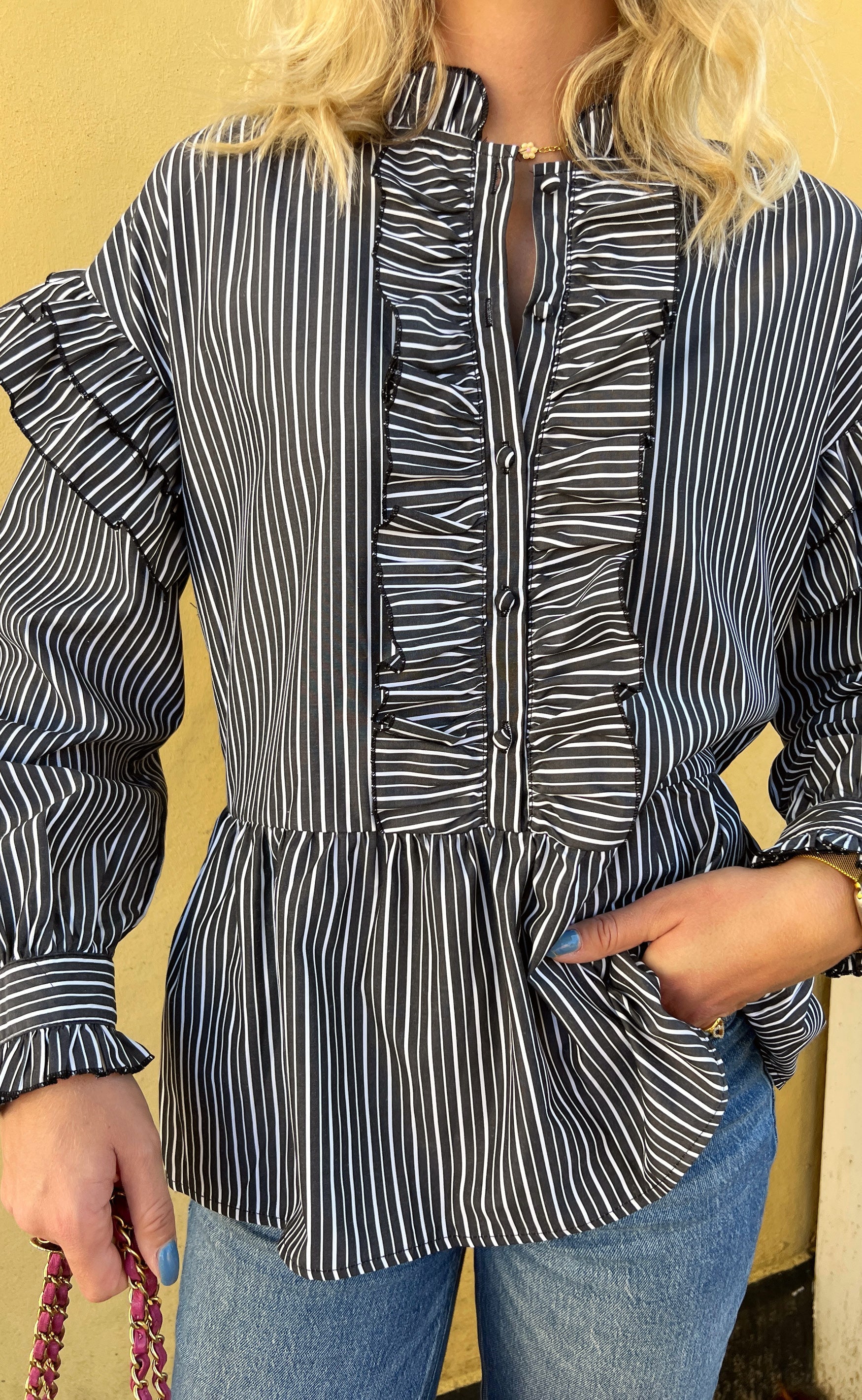 INA Copenhagen Skjorte - Frida - Black striped