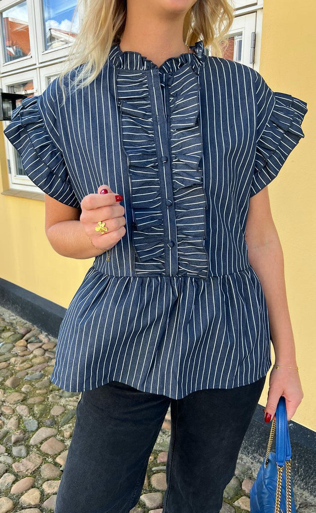 INA Copenhagen Topp - Freya - Denim Blue Pinstripe