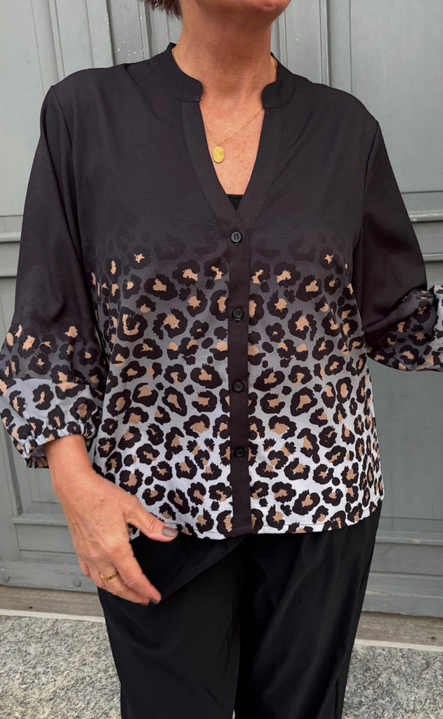 Say INA Copenhagen Skjorte - Joelle - Black W. Leopard