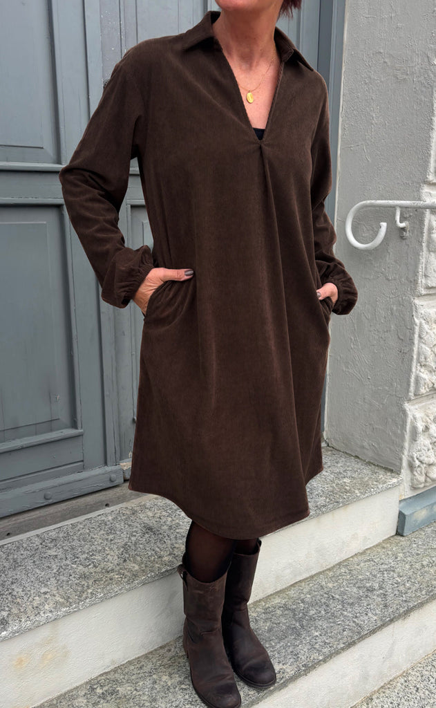 Say INA Copenhagen Kjole - Carina - Brown Corduroy