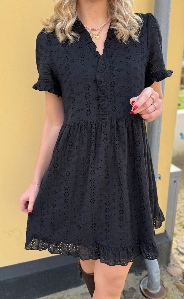 INA Copenhagen Kjole - Catja Summer - Black Broderie Anglaise