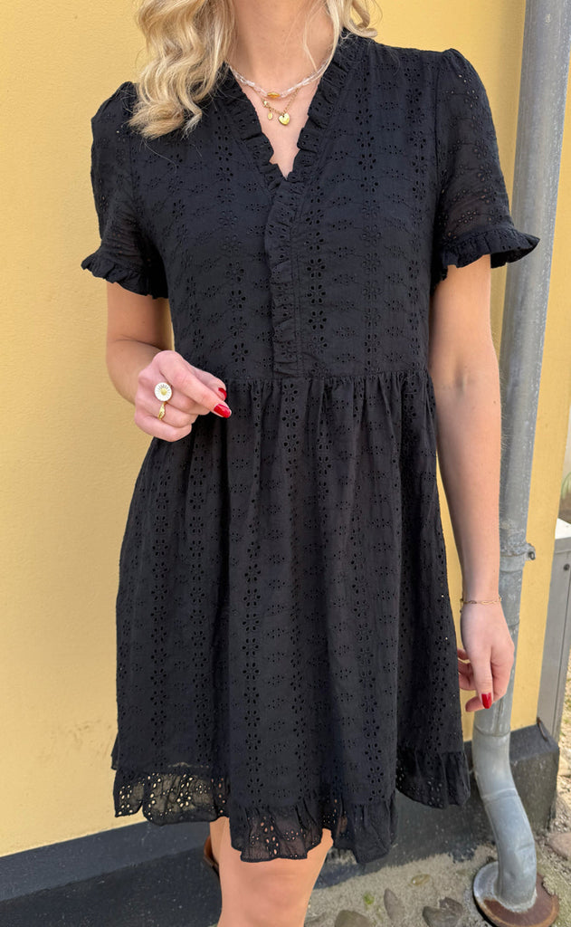 INA Copenhagen Kjole - Catja Summer - Black Broderie Anglaise