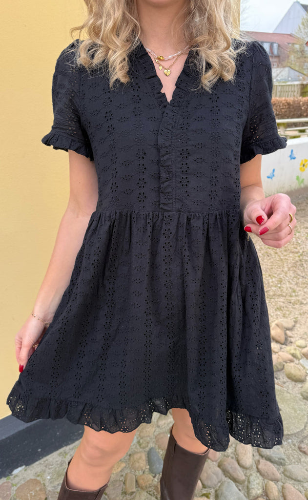 INA Copenhagen Kjole - Catja Summer - Black Broderie Anglaise