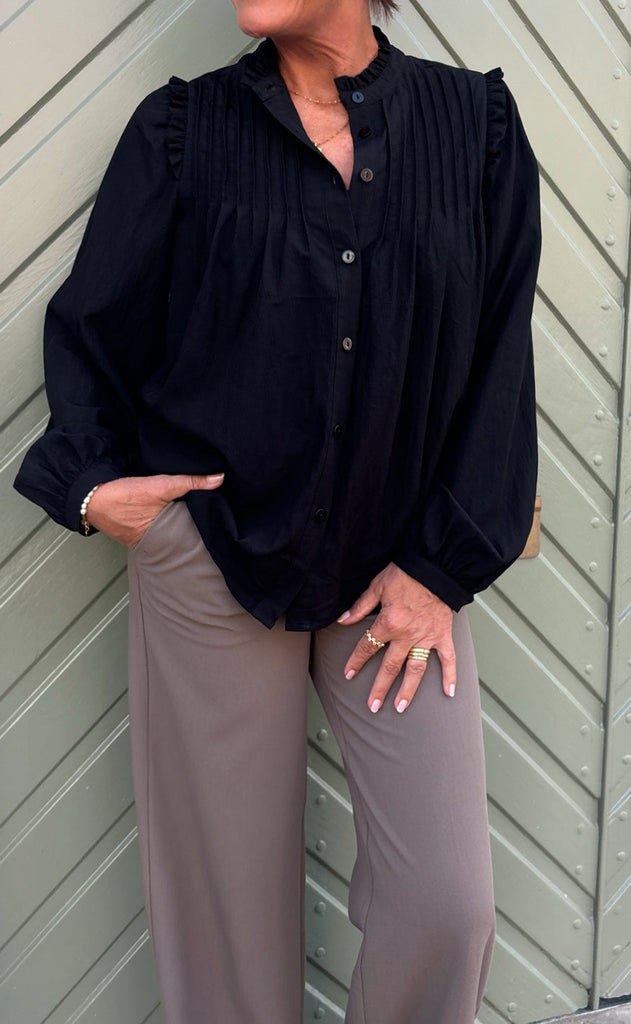 Say INA Copenhagen Skjorte - Loui - Black