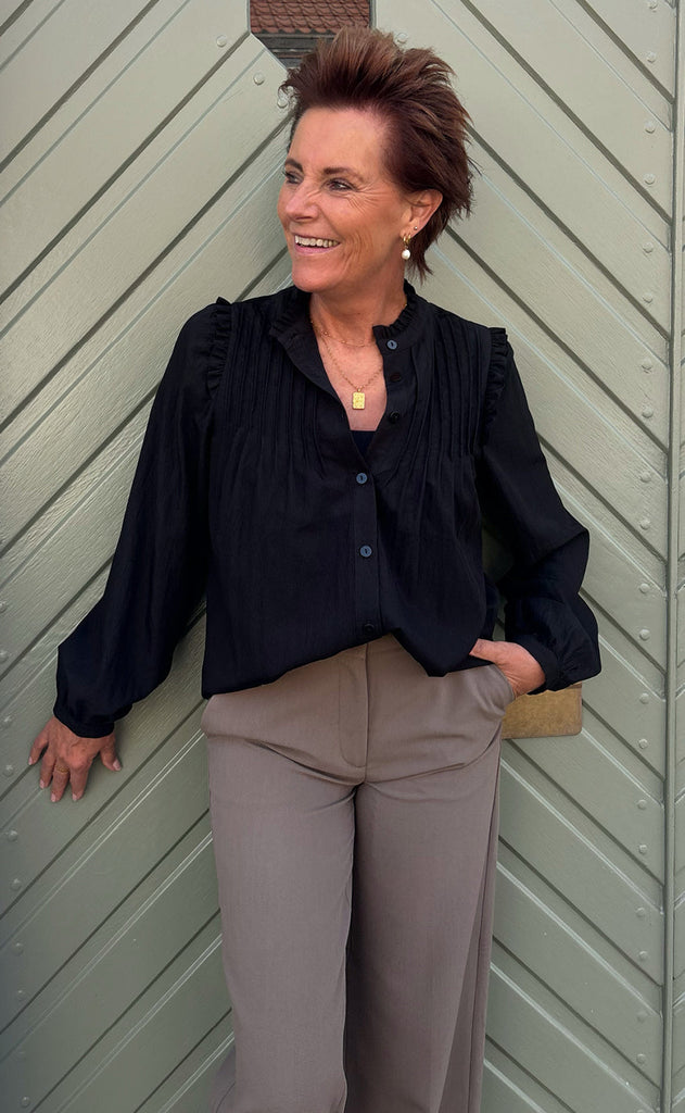 Say INA Copenhagen Skjorte - Loui - Black