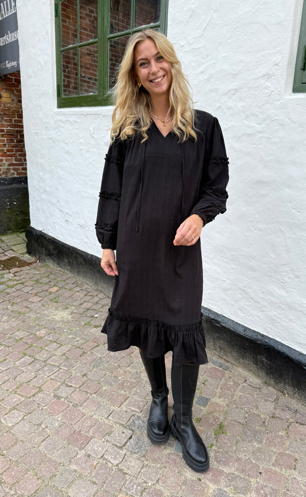 Say INA Copenhagen Kjole - Zally - Black