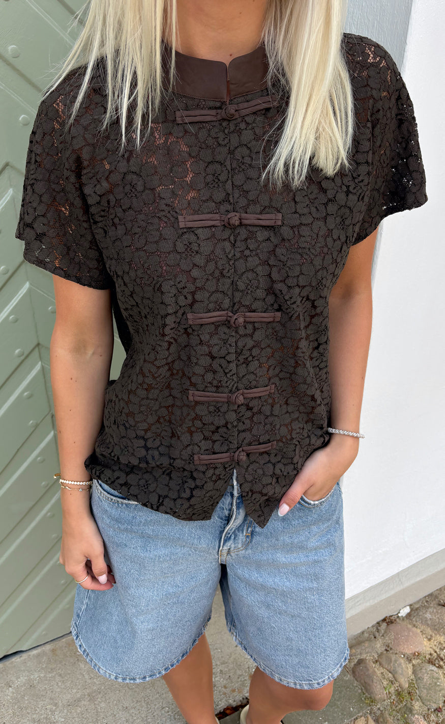 Say INA Copenhagen Topp - Louise Lace - Dark Brown