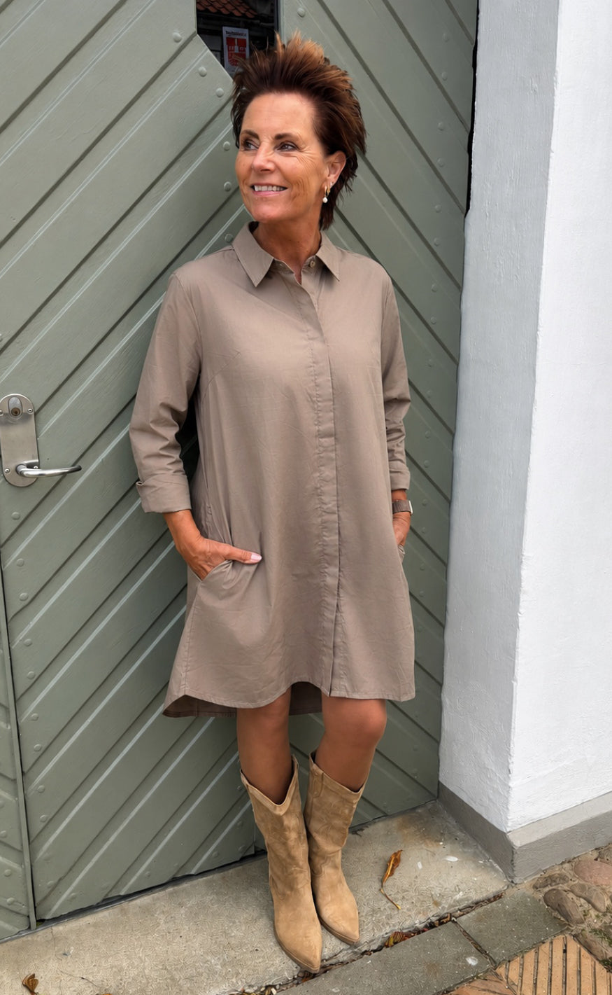 Say INA Copenhagen Kjole - Karin - Brown