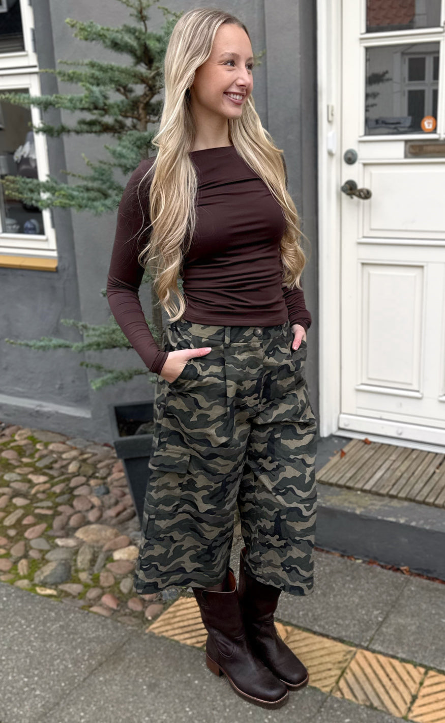 Say INA Copenhagen Shorts - Anna Capri - Camouflage