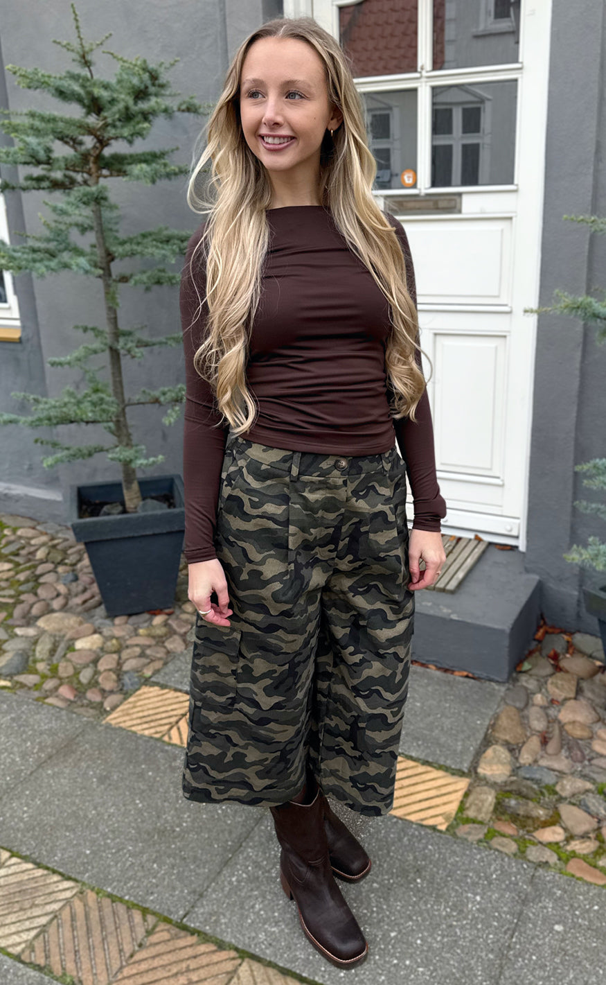 Say INA Copenhagen Shorts - Anna Capri - Camouflage