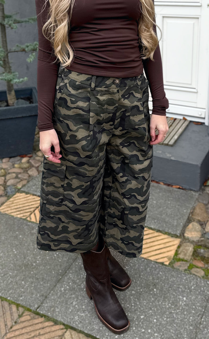 Say INA Copenhagen Shorts - Anna Capri - Camouflage