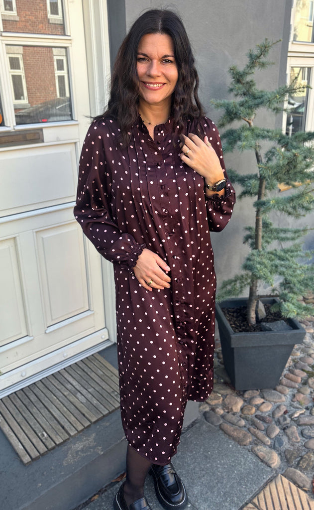 Say INA Copenhagen Kjole - Liara - Bordeaux W. Dots