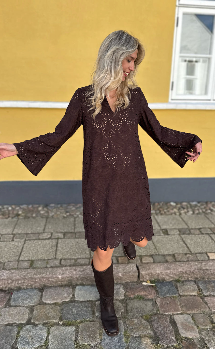 Say INA Copenhagen Kjole - Cille - Dark Brown