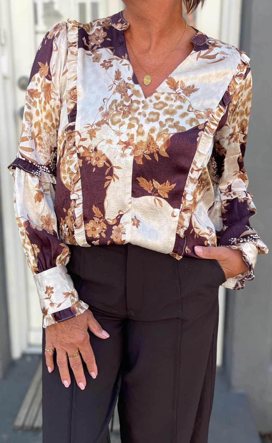 Say INA Copenhagen Skjorte - Eliana - Brown w. Creme Florals