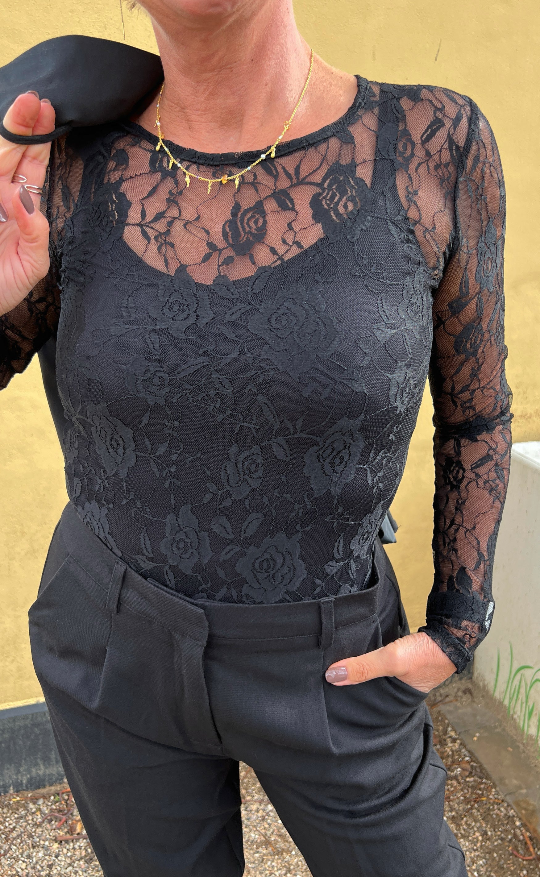 INA Copenhagen Bluse - Sofia - Black Flower Lace