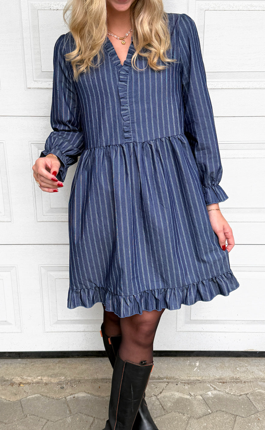 Say INA Copenhagen Kjole - Catja Short - Dark Denim Blue W. Pinstripe