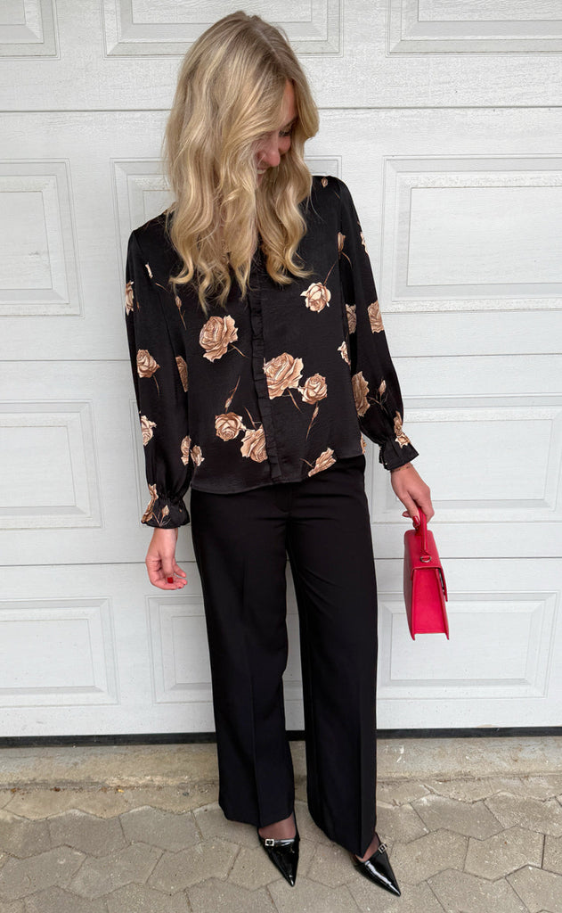 Say INA Copenhagen Bluse - Catja - Black W. Roses