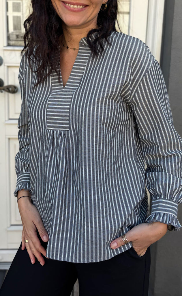 Say INA Copenhagen Bluse - Winnie LS - Grey Striped