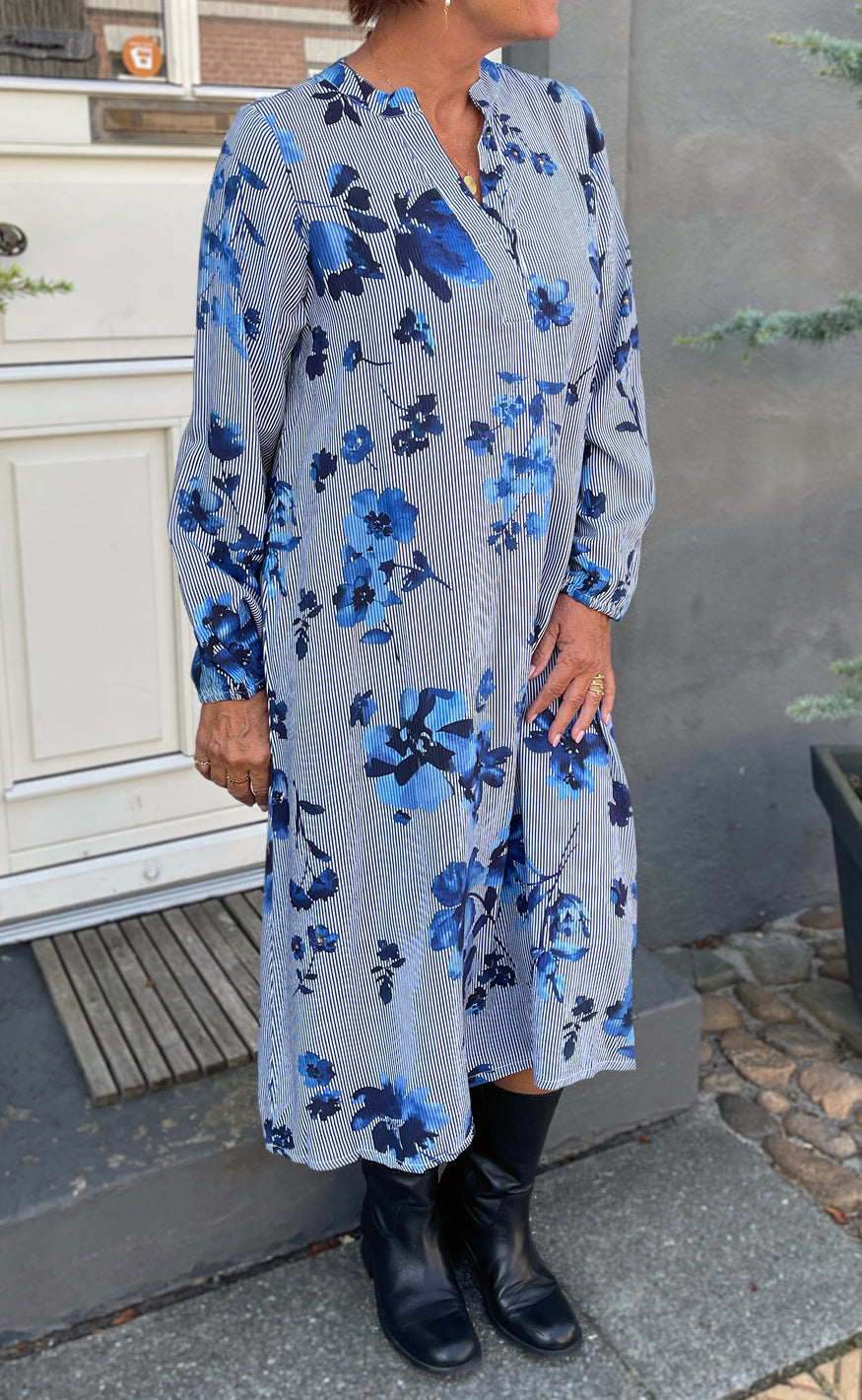 Say INA Copenhagen Kjole - Kae - Striped W. Blue Flowers