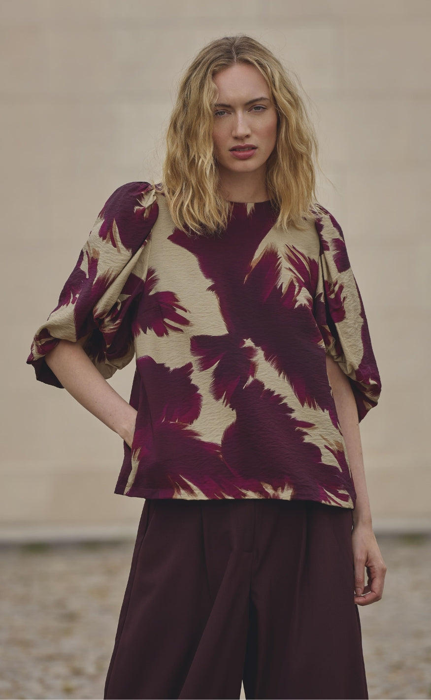 Love & Divine Bluse - Love1647 - Bordeaux Leaf