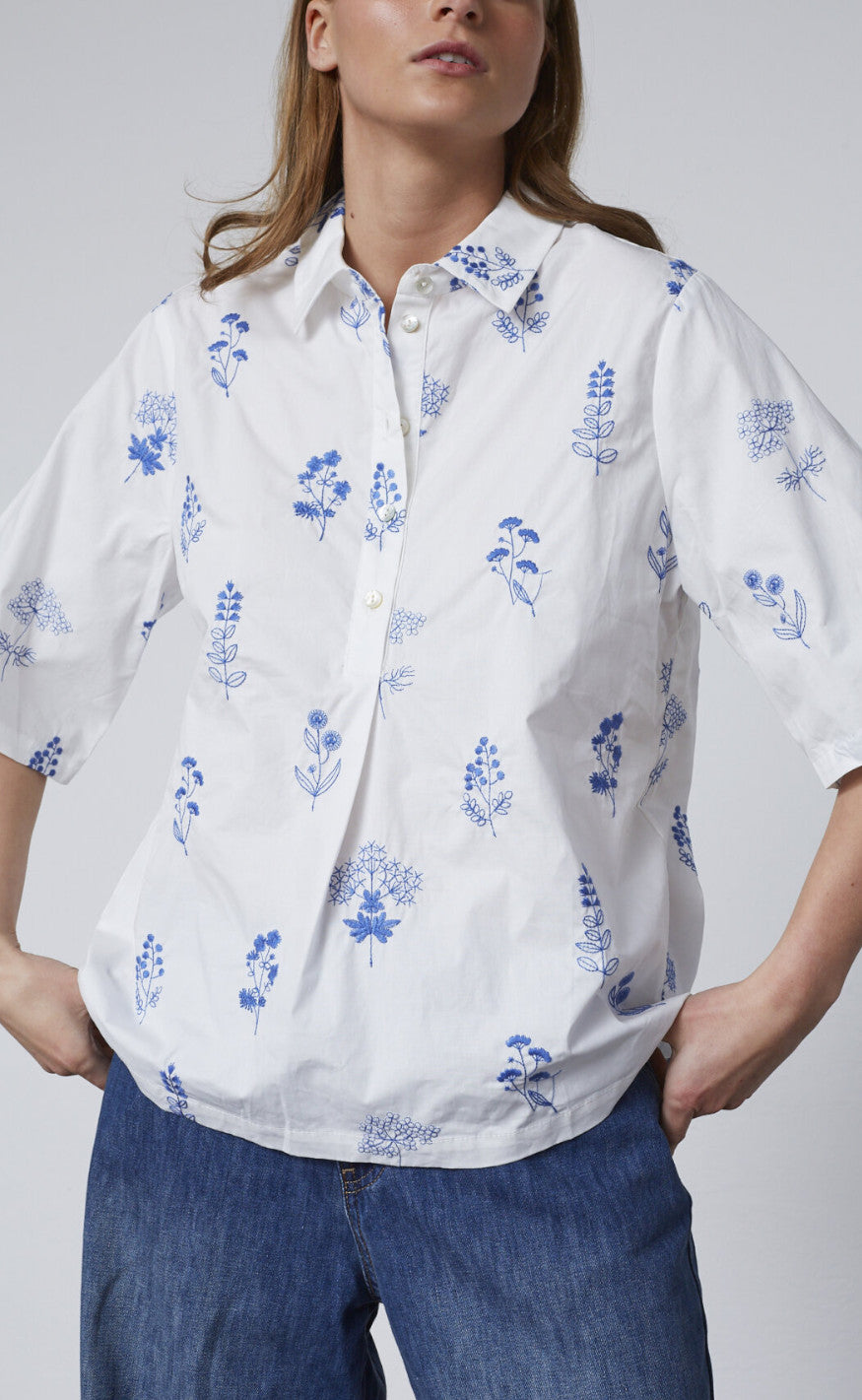Love & Divine Bluse - Love1351 - White/Blue
