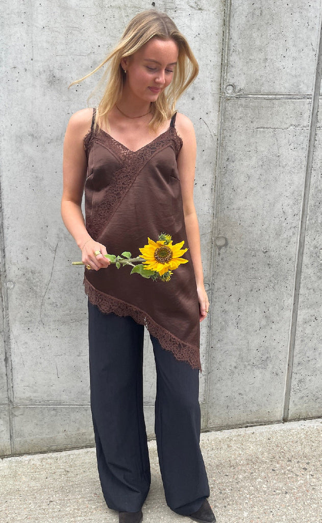 Love & Divine Kjole - Love1472 - D. Chocolate