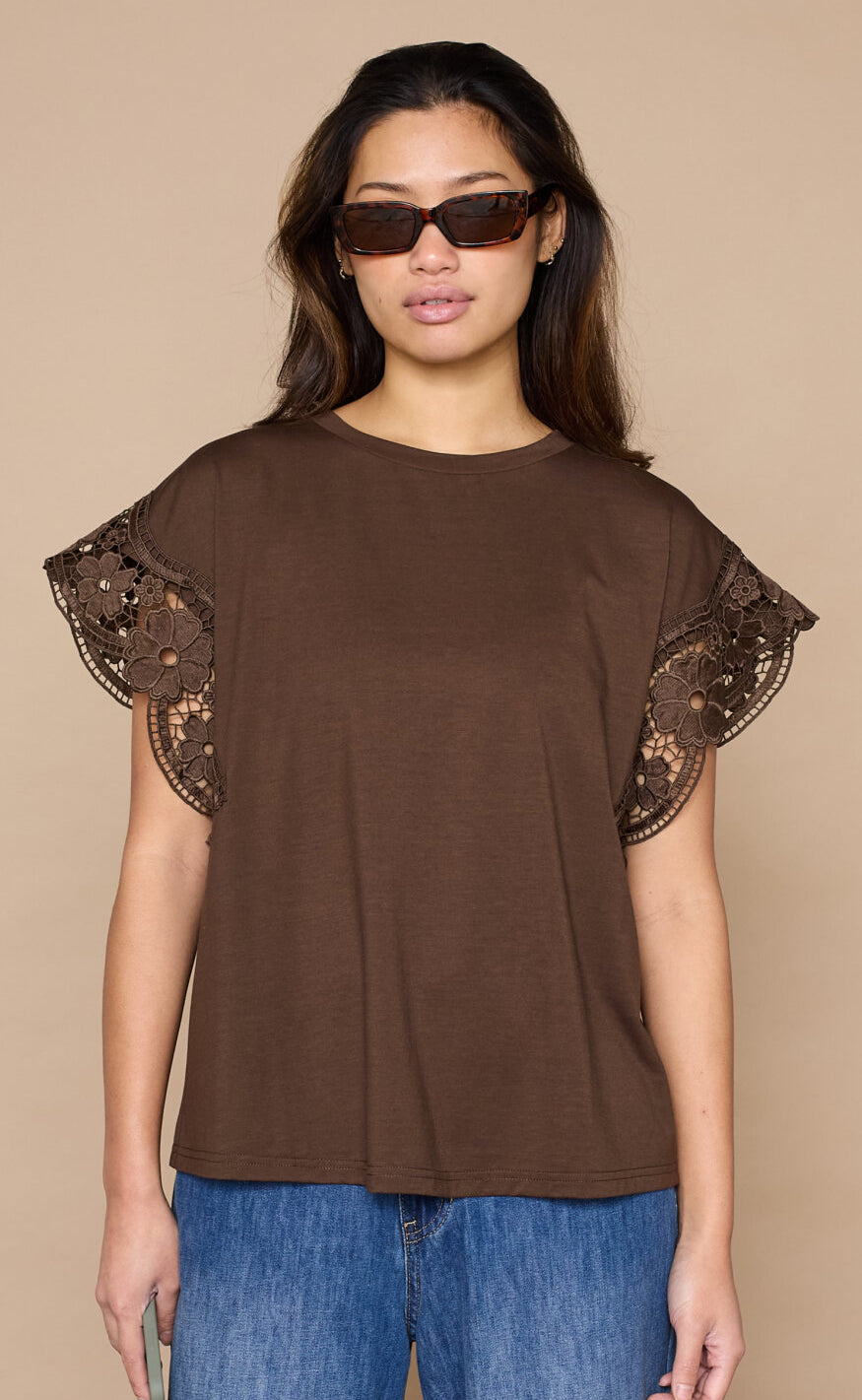 Love & Divine T-Shirt - Love1517 - D. Chocolate