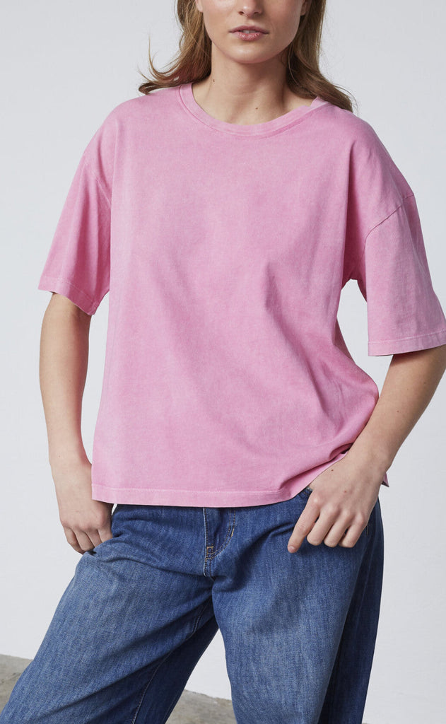 Love & Divine T-shirt - Love1303-1 - Pink Wash