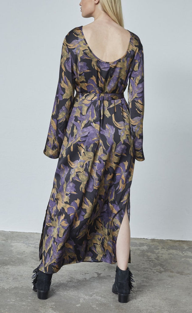 Love&Divine Kjole - Love1421 - Black Flower