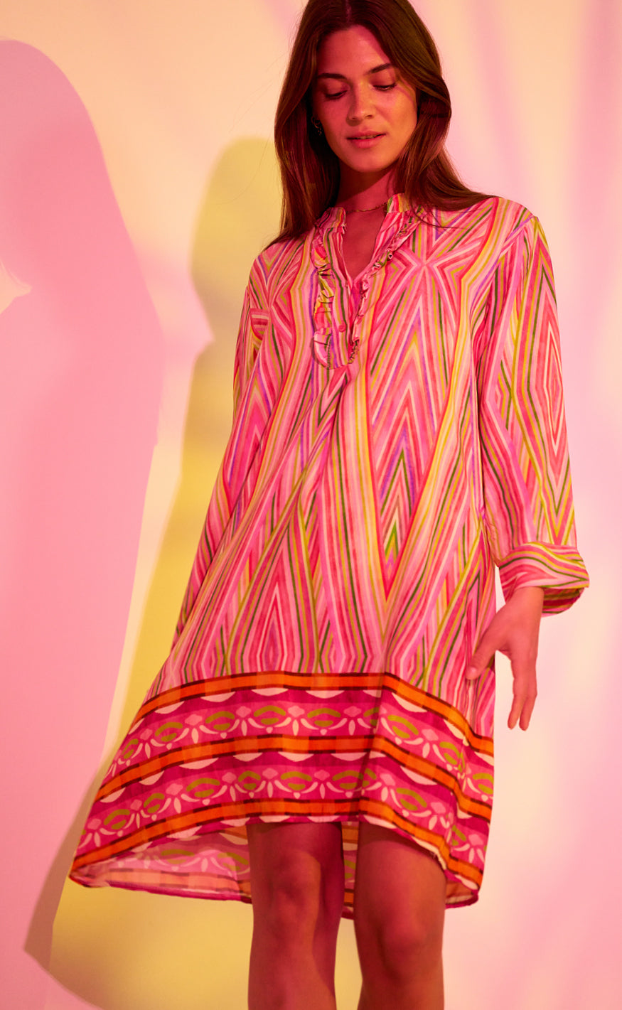 Marta Du Chateau Kjole - 2604B - Fuxia Stripe