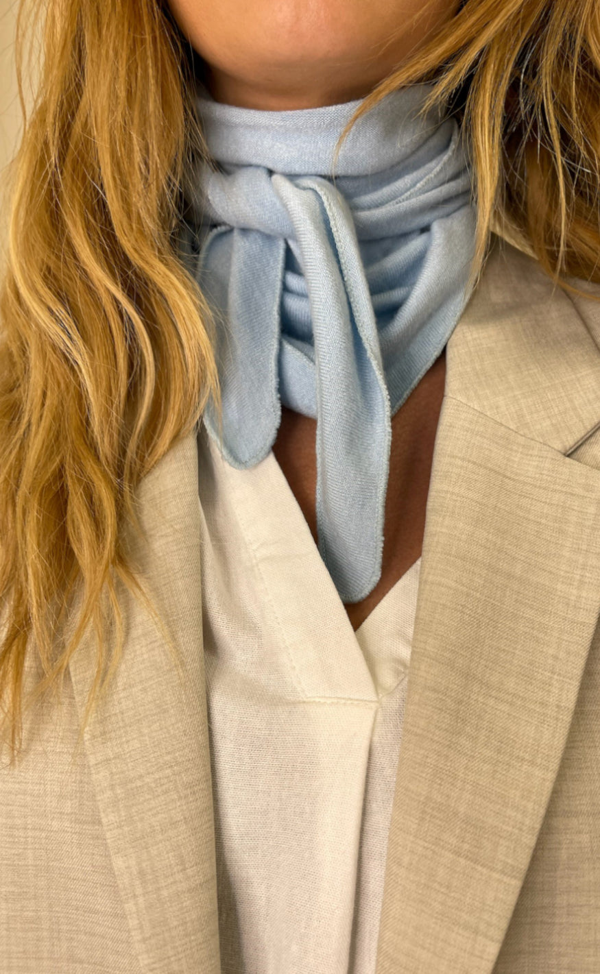 Marta Du Chateau Skjerf - 5712 - Sky Blue