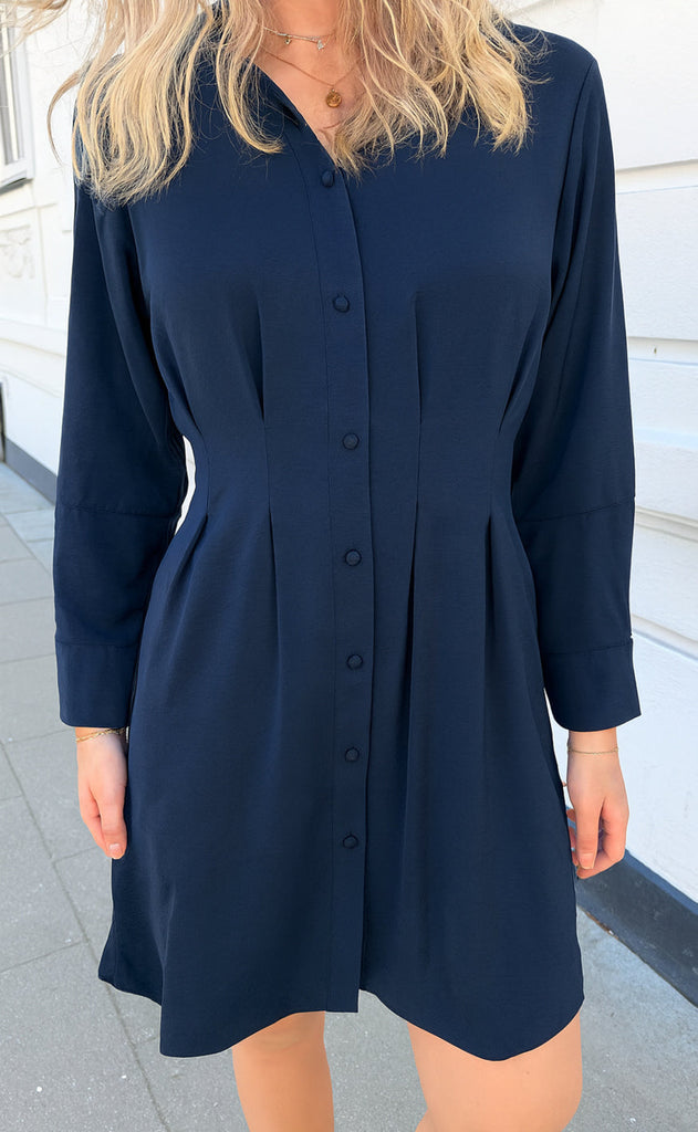 Say INA Copenhagen Kjole - Mille - Navy Blue