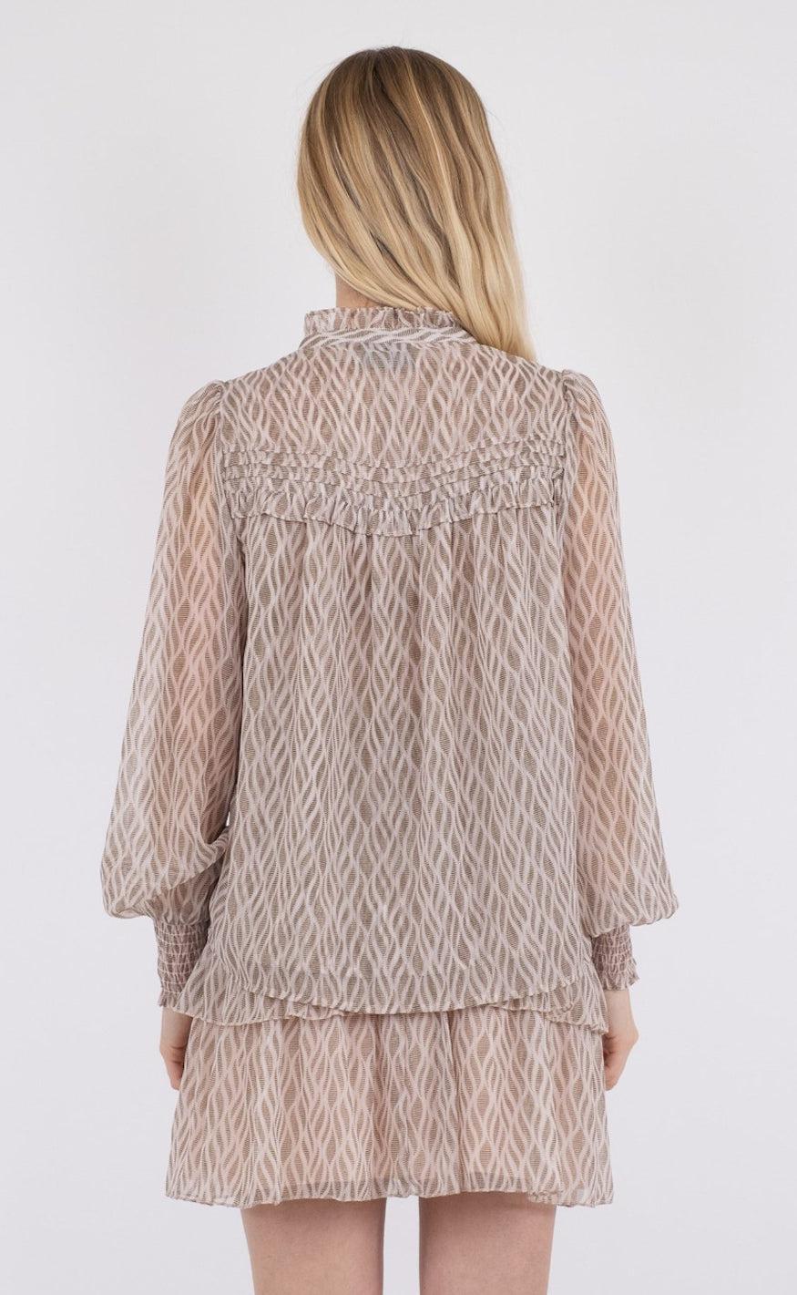 Neo Noir Bluse  - Rhia Graphic - Powder