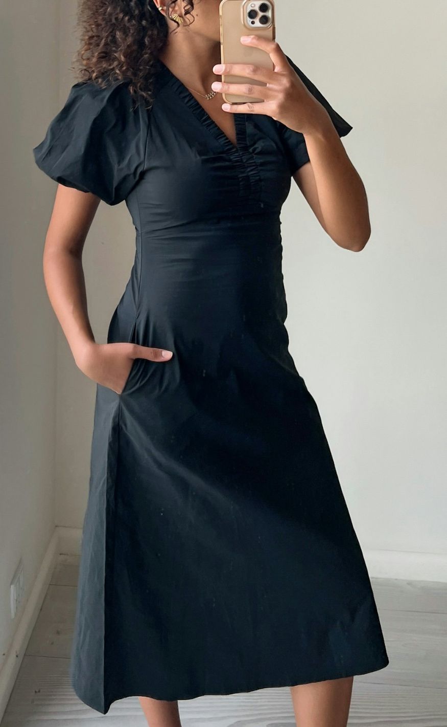 Neo Noir Kjole - Illana Poplin - Black