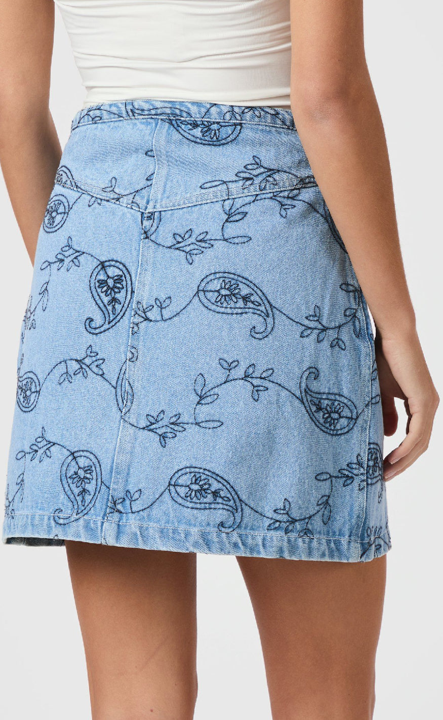 Neo Noir Skjørt - Gabani Embrodiery - Blue