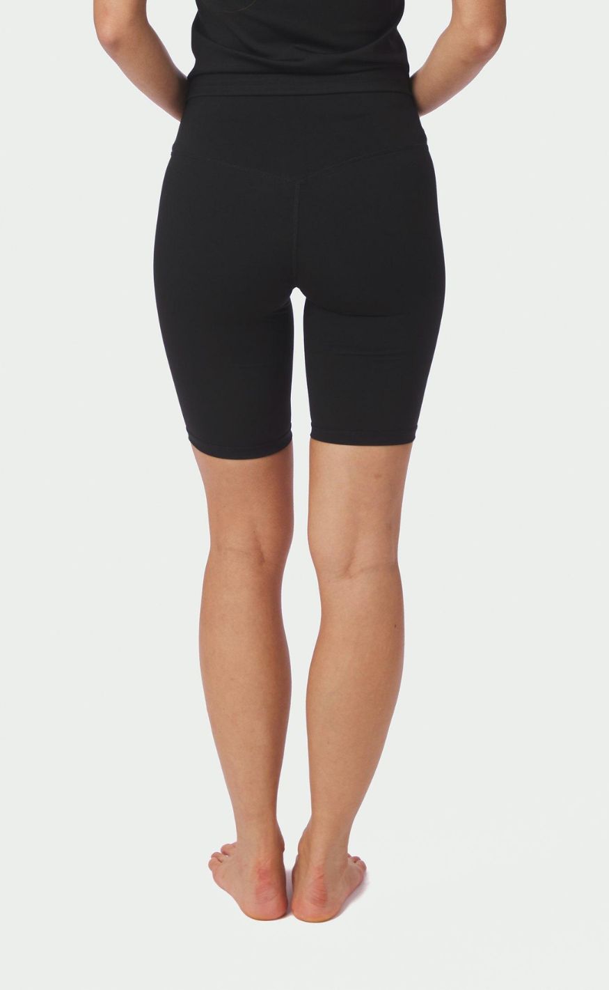 Neo Noir Shorts - Lea Wrap - Black
