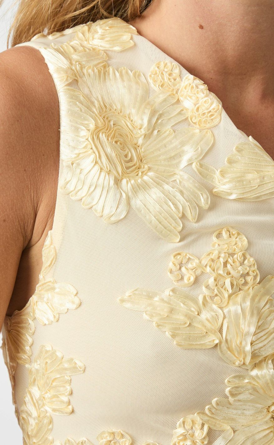 Neo Noir Topp - Florini Big Flower - Light Yellow