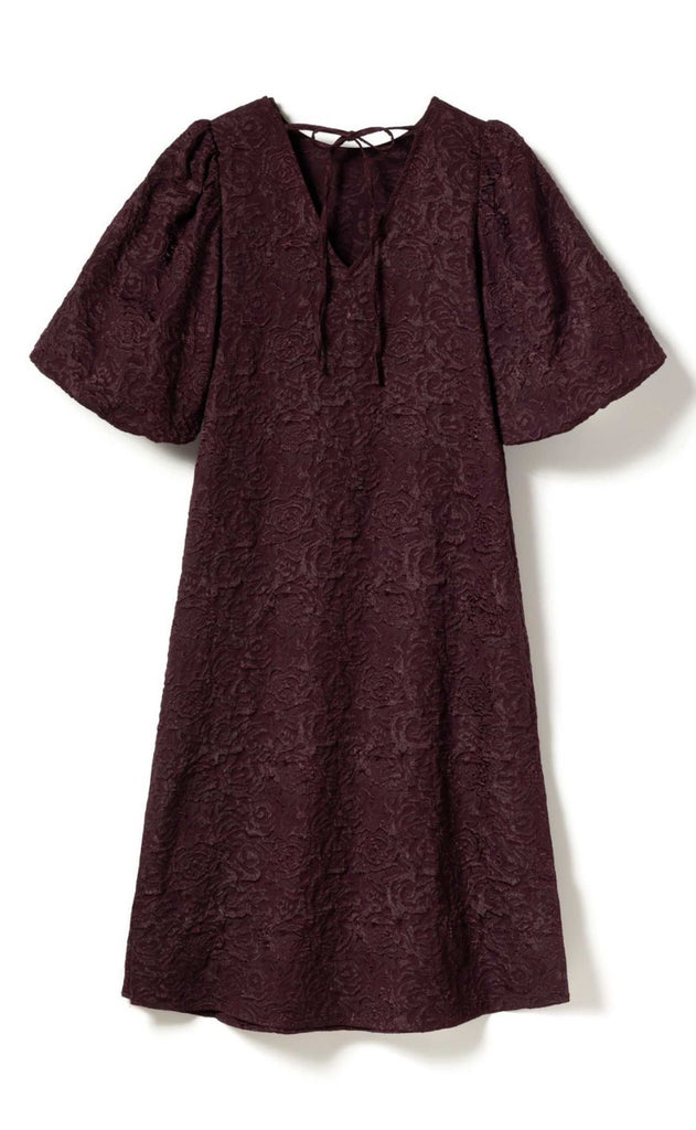 Noella Kjole - Pastis Long - Winetasting