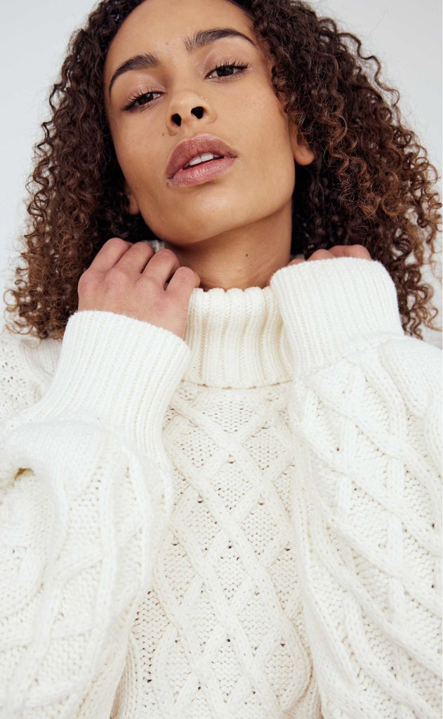 Noella Genser - Lael - Ivory