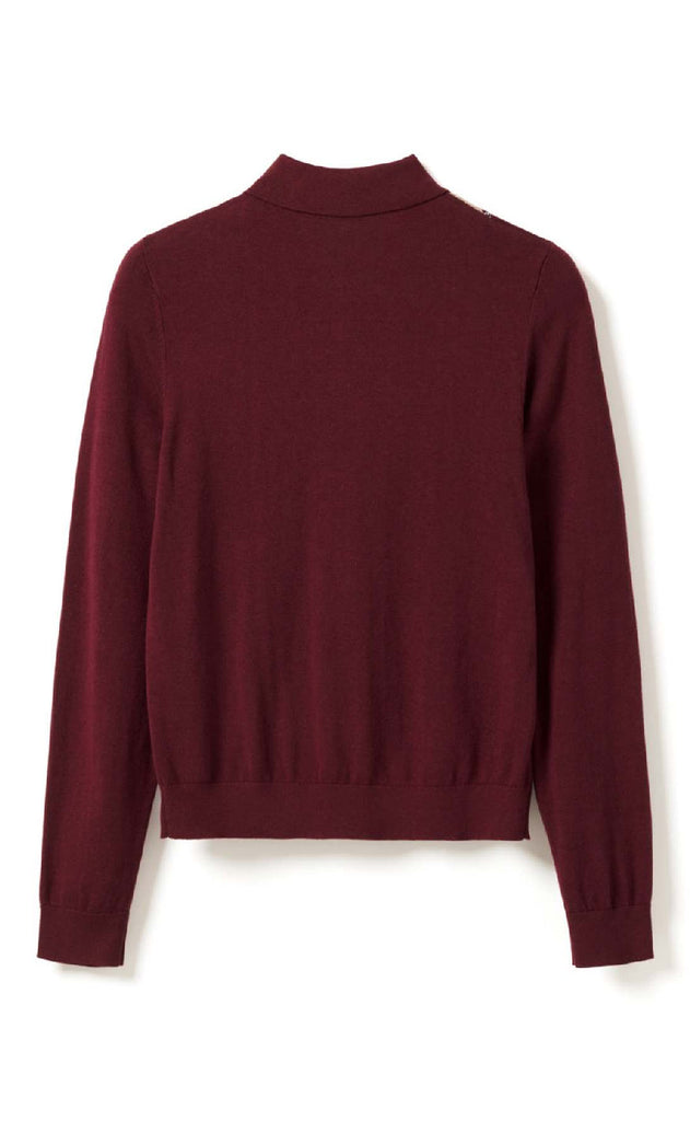 Noella Genser - Maxine - Dasha Winetasting Check