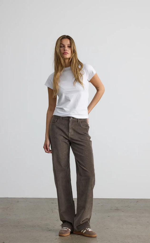 Noisy May Bukser - Cord Yolonda - Morel