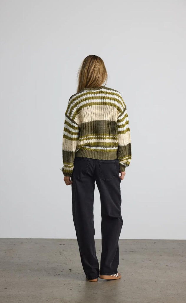 Noisy May Genser - Charlie - Kalamata